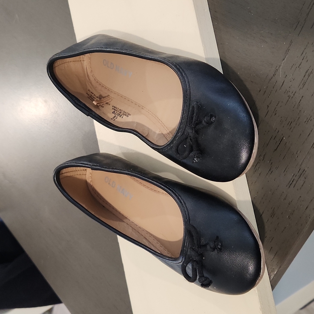 Old Navy little girls flats size 12
